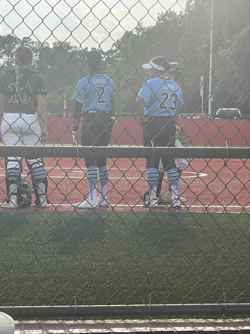 Image from Barbe Softball 🥎 (@SoftballBarbe)