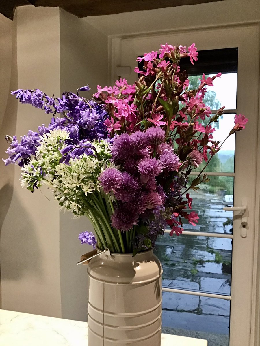 KSPHead's tweet photo. I remembered to pick flowers from the garden for our @KingPlymouth Reception class art activity tomorrow. Now pouring with rain so would have got very wet if left it until later! #earlyyears #Cognitaway https://t.co/sRJLQlQglr