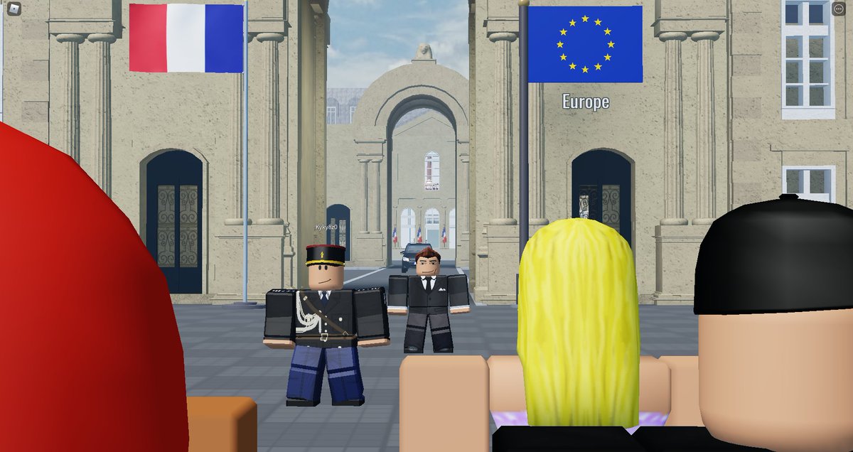 BfmtvL's tweet photo. 📊Résultats Finaux :
La Gendarmerie aura alors comme intérêt, plusieurs nouveaux véhicule et équipement jusqu'à atteindre un salaire de 2250e brut. 
Alors que la police nationale se verra diminuer de 70% soit un salaire finale à 1150e et le retrait d'arme CRS. https://t.co/6Qqjw3Di1r