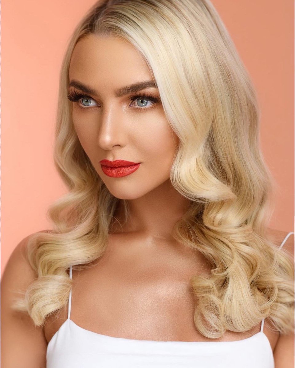 don’t call me, i’ll call you..📱

<a href="/MakeUpProStore/">Make Up Pro Store</a> 
<a href="/ACAmodels/">ACA Models</a>