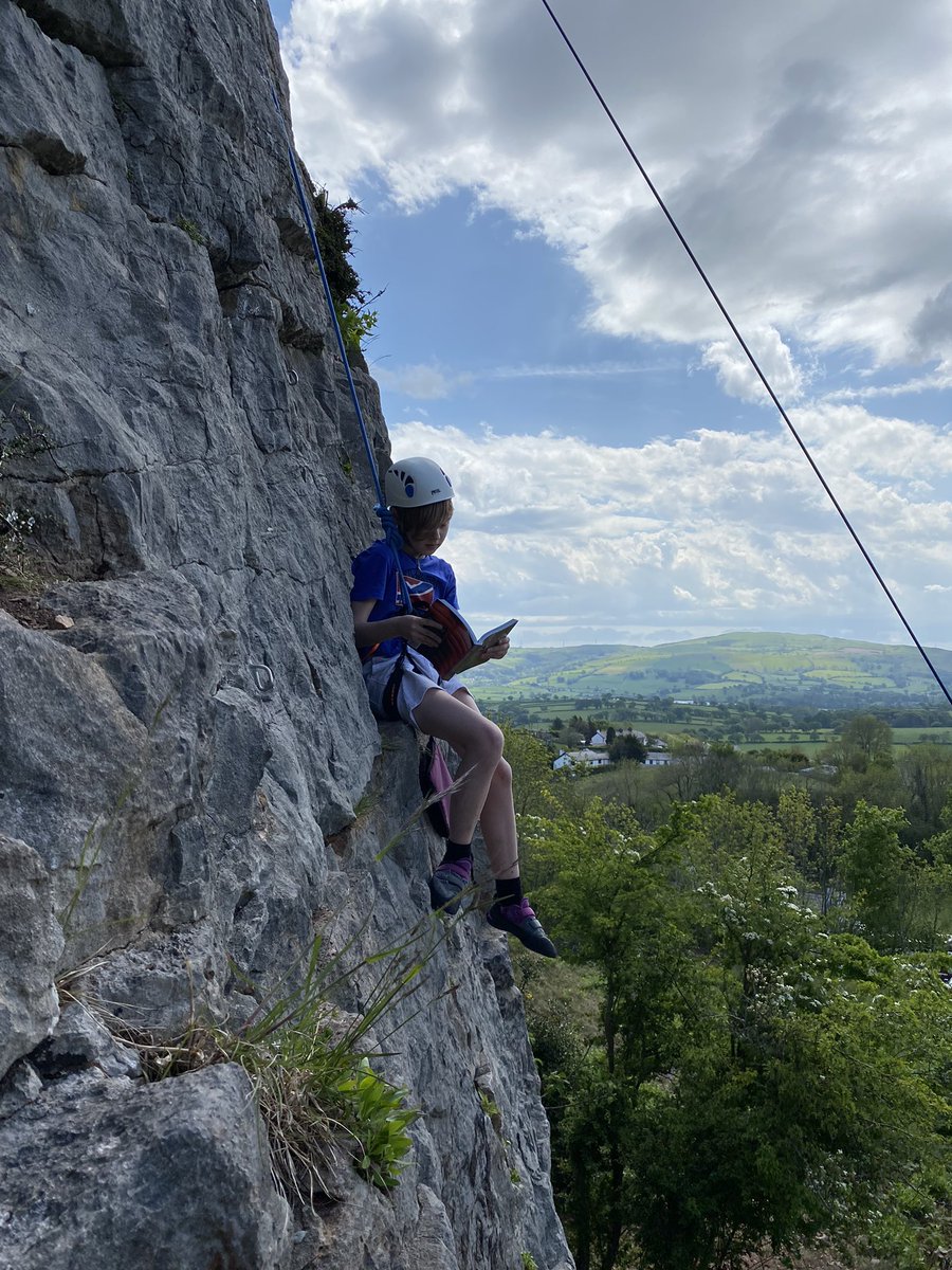 Why not some climbing and reading 🤔<a href="/NewmanRCCollege/">Newman Catholic College</a> @n0_jbl