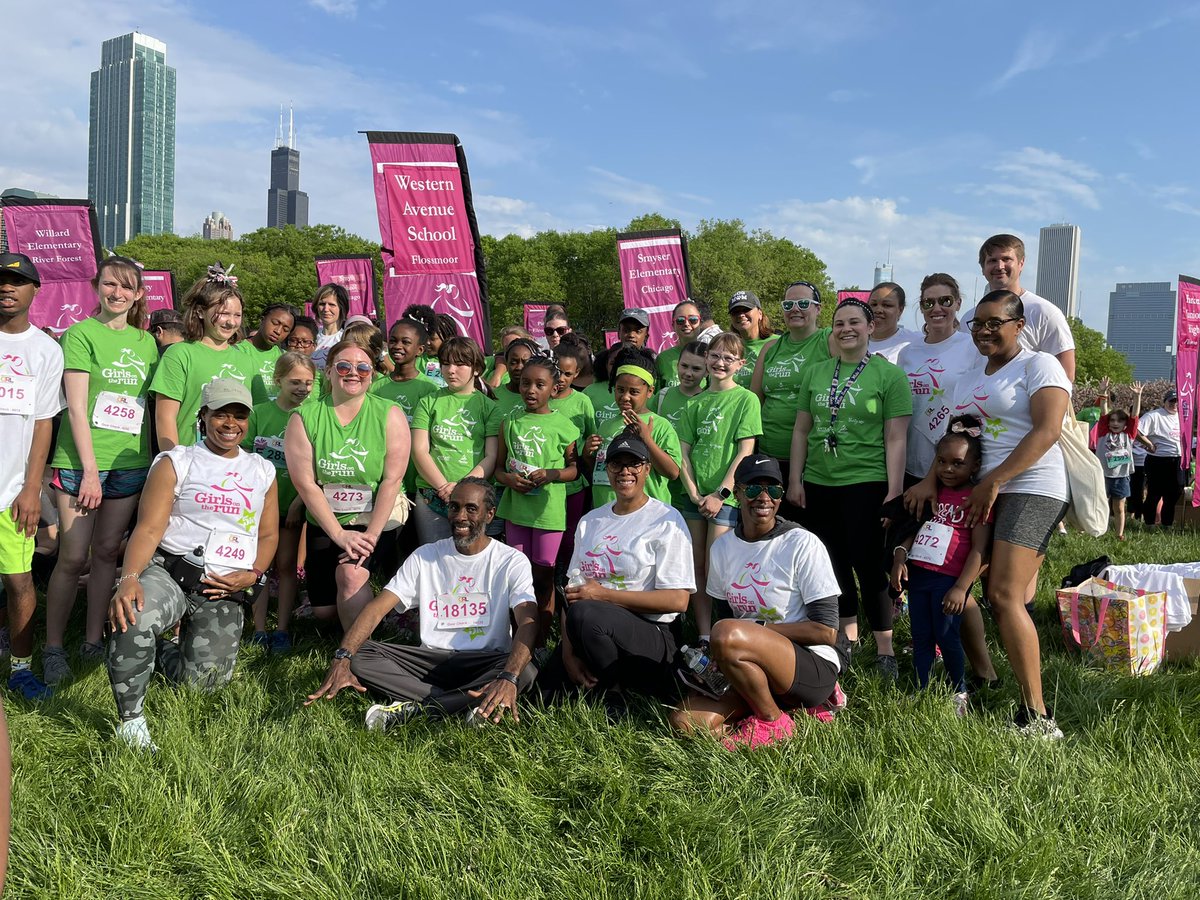 jbudz161's tweet photo. Girls on the Run is so much fun! ✨ 🏃‍♀️ 💚 @Flossmoor161 @western161 @GOTR_Chicago https://t.co/8WLA1OuINO