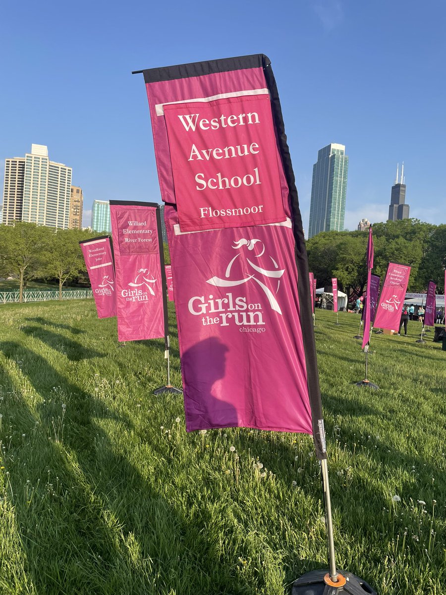 jbudz161's tweet photo. Girls on the Run is so much fun! ✨ 🏃‍♀️ 💚 @Flossmoor161 @western161 @GOTR_Chicago https://t.co/8WLA1OuINO