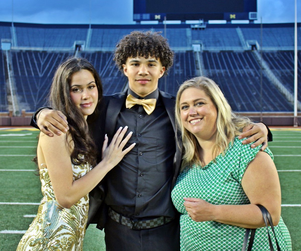 Lovely to check in with two of my favorite students at prom! <a href="/CoachSamaha/">Waleed Samaha</a> <a href="/sheri_samaha/">Sheri Samaha</a>