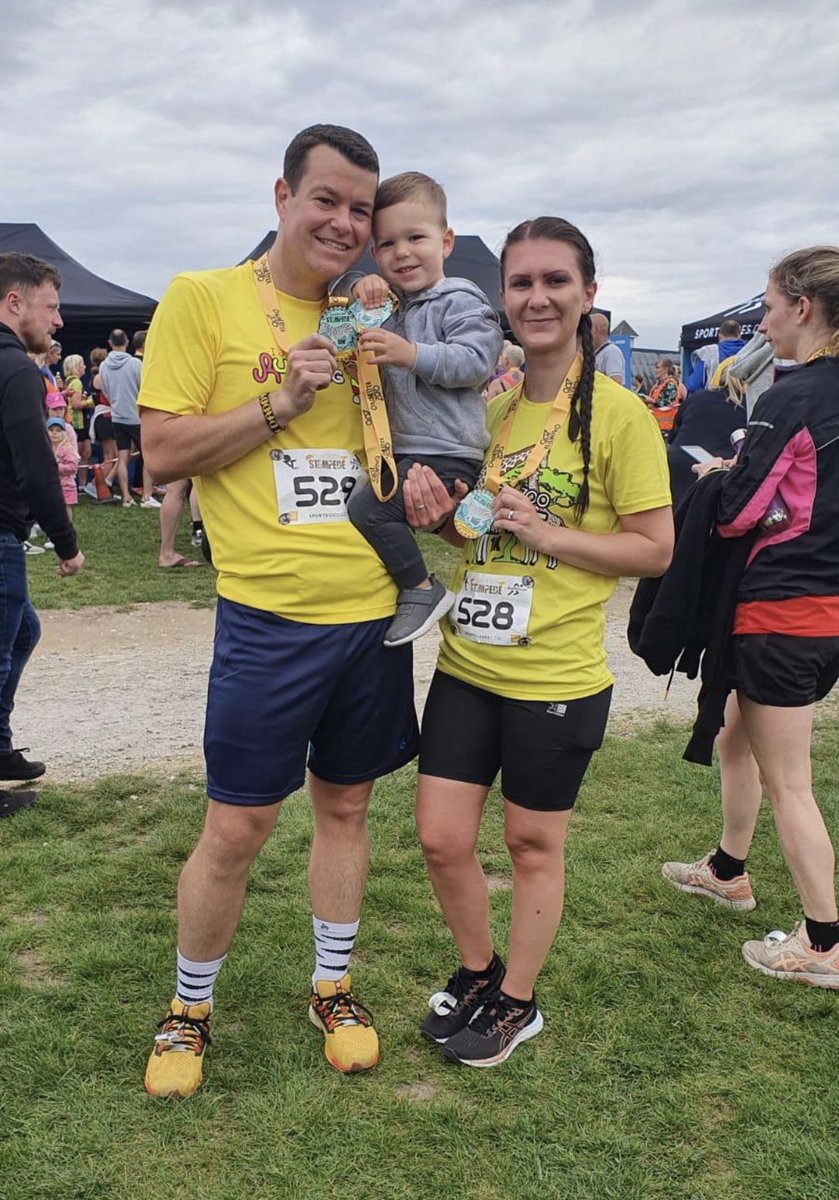 RunDaddyRun16's tweet photo. Colchester Zoo 🔟km Stampede 🦓🦒🐘
Another excellent race as a family of 3️⃣ at the @RunThroughUK Colchester Zoo 🔟km Stampede.
Vicki ran incredibly strong, especially on the hills, and ran her second quickest 🔟km to date ✅
🦓🦒🐘🏅📸🌍🥰😍
#rundaddyrun https://t.co/birbT6Zd2q