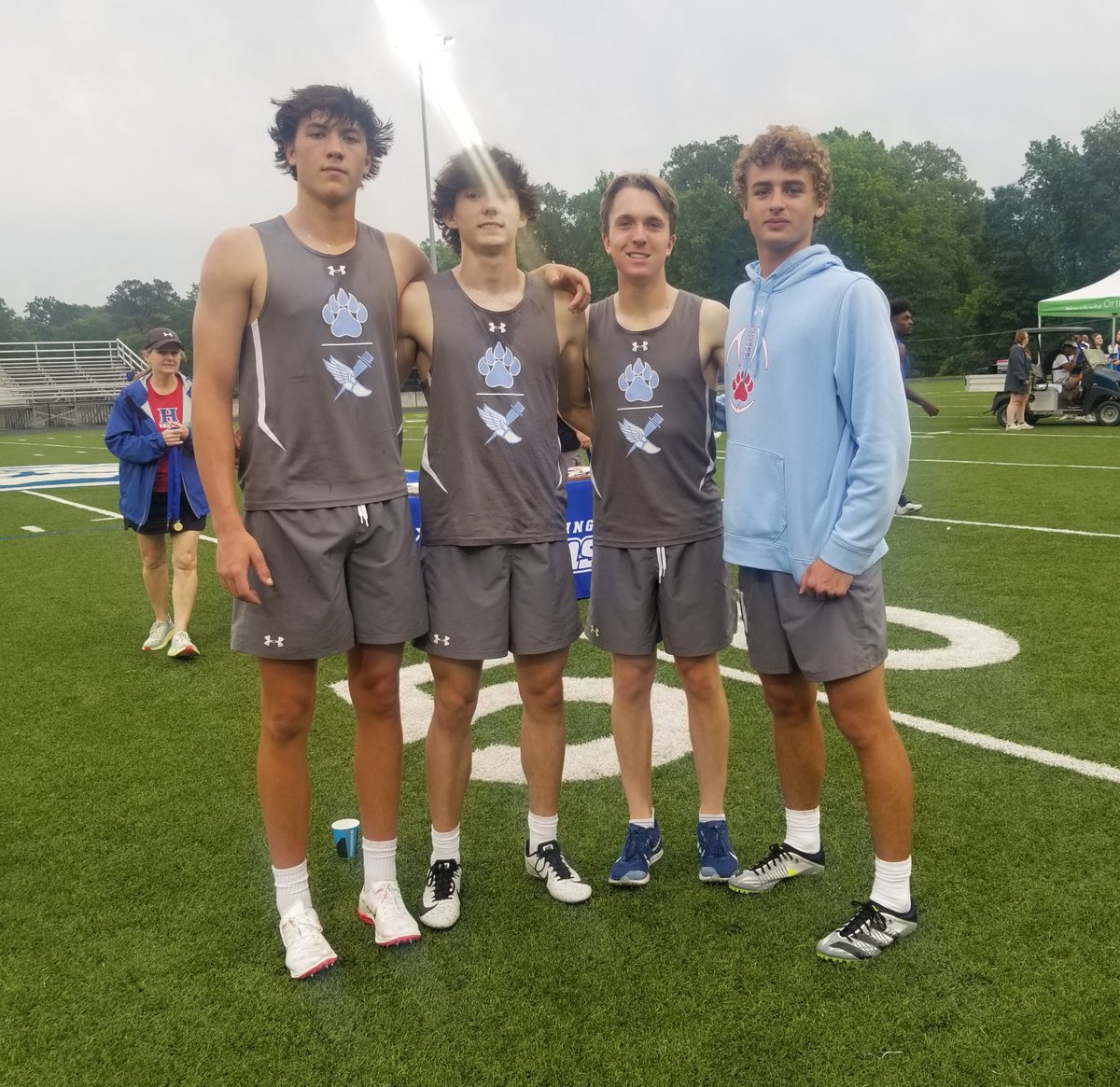 Our boys 4 X 800 team...L-R: Davis, Hayes, Miles J., Abe. Way to go guys!