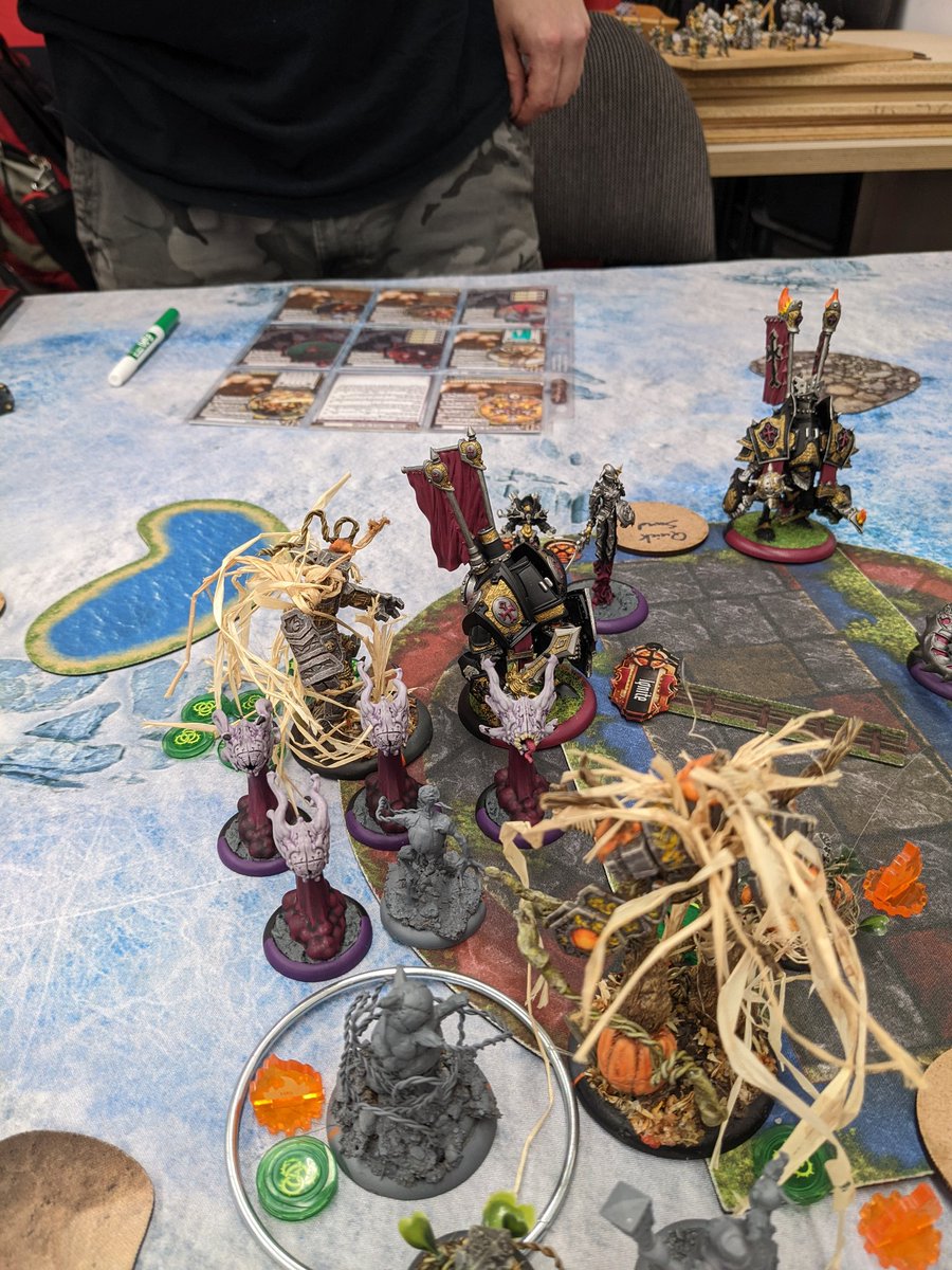 KyleTheKaiju's tweet photo. Some shot of our #warmahordes #brawlMachine gathering this weekend. (I didnt place going 1W 2L)
#miniatures @privateerpress https://t.co/vSxzqcodsC