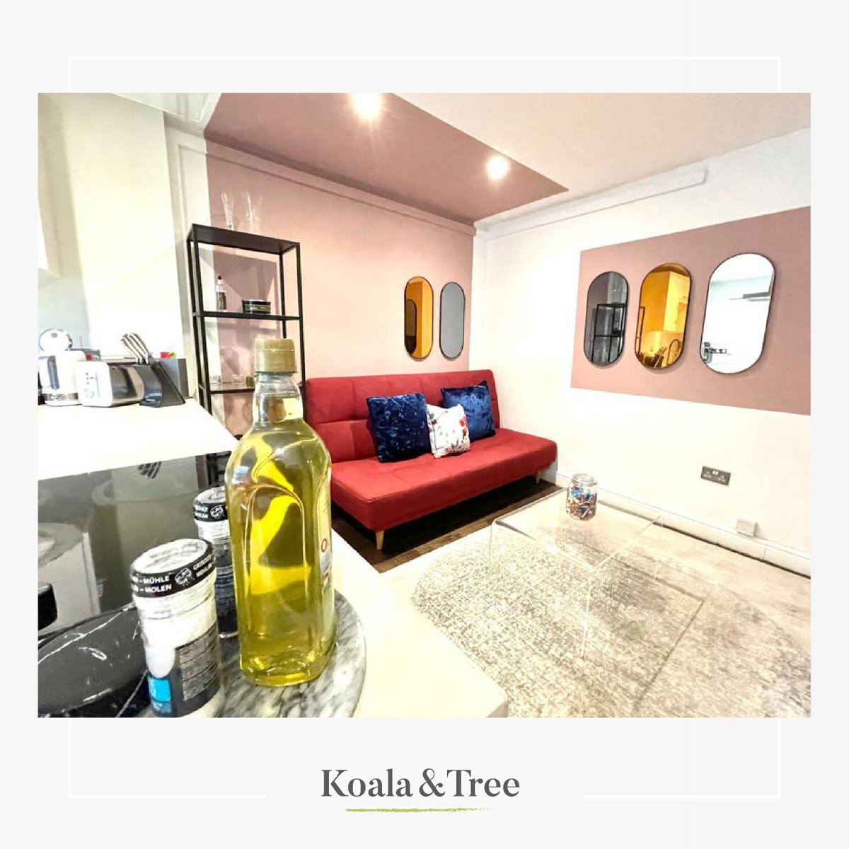 KandTltd's tweet photo. HAPPINESS is checking into an Airbnb like this ✨
.
.
At @Koalaandtree_boutique our Landlords will go the extra mile for you!
.
.
#airbnb #airbnbhost #airbnbrental #airbnbhomes #propertybusiness #propertyuk #propertygoals #ukproperty #england🇬🇧 #london #instagood #love https://t.co/JPOx4ofATQ