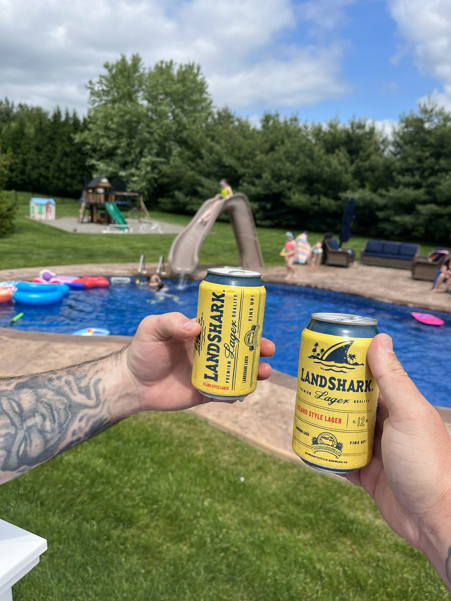 Pounding Some Landys today Swedesboro NJ. Fins Up  !!!@landsharklager