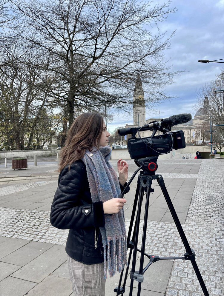 Wiktoria_Media's tweet photo. Still can’t believe this MA course is ending. Learnt more than I ever thought I would, stepped into a real journalist’s shoes, got the opportunity to test myself in many different roles. Done things I used to dream of doing. All within the last 8 months. @CardiffJomec #MAIJCYMRU https://t.co/SUayzRBKMd