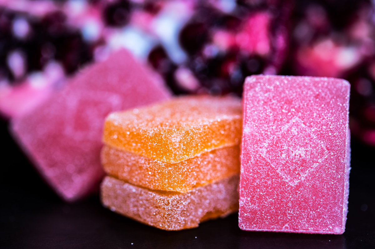 RobhotsEdibles's tweet photo. Daytime Robhots to kickstart the Sunday 🌞 We hope everyone is having a relaxing Sunday! 🤖
•
•
•
•
#Robhots #DayTime #RobhotsGummies #RobhotsEdibles #EatRobhots #Colorado #Sunday #Edibles #RobhotsPlus 📸: @ThcSamuel https://t.co/Fyd3bzypOw