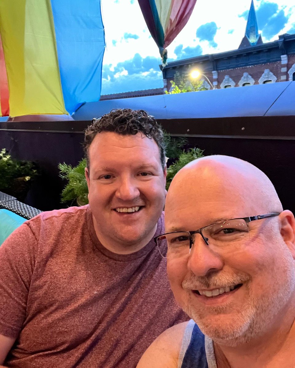 BearsDSM's tweet photo. We had a great time last night at Bear Happy Hour. A beautiful night on @thegardendsm rooftop. #dsmbear #gaybear #capitalbears https://t.co/RERIPF8wzY