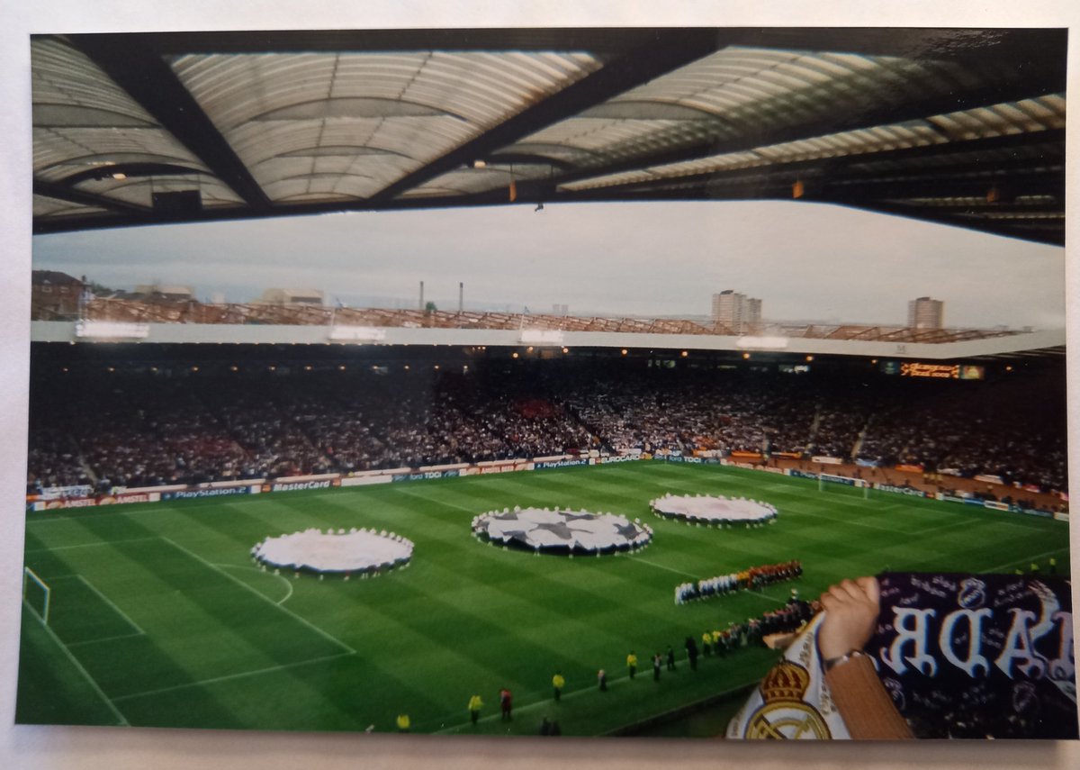 TFlanaganLab's tweet photo. Was lucky enough to be there...long before smart phones &amp; selfies - still have a sealed copy of the match programme! 😂⚽️
#UCL #UCLFinal2002 #Zidane #ThatGoal https://t.co/zXCfaCiqLW