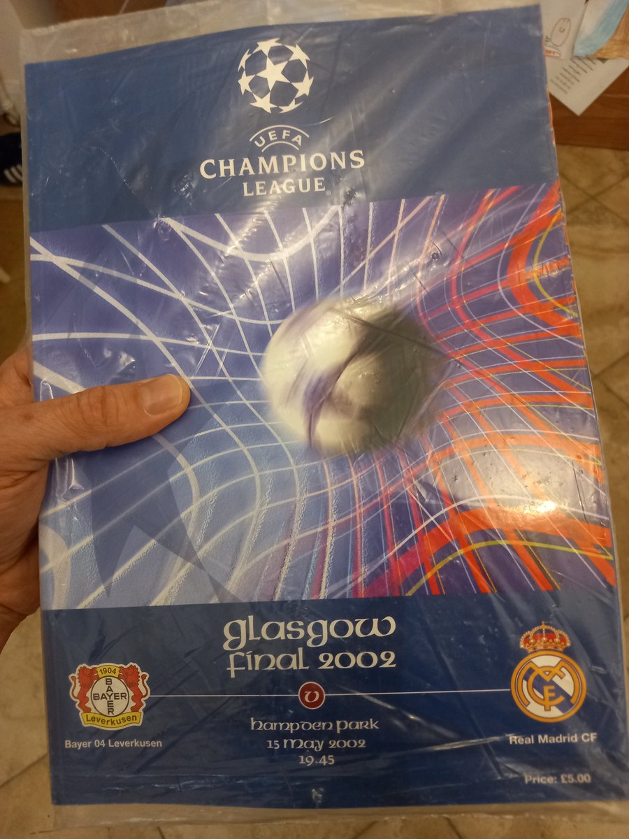TFlanaganLab's tweet photo. Was lucky enough to be there...long before smart phones &amp; selfies - still have a sealed copy of the match programme! 😂⚽️
#UCL #UCLFinal2002 #Zidane #ThatGoal https://t.co/zXCfaCiqLW