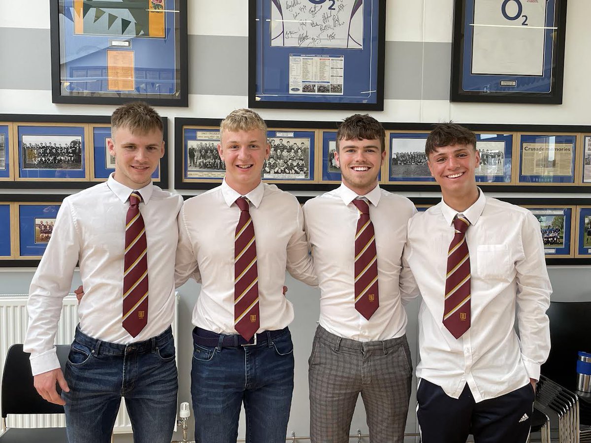 PE | The Crypt School tweet media