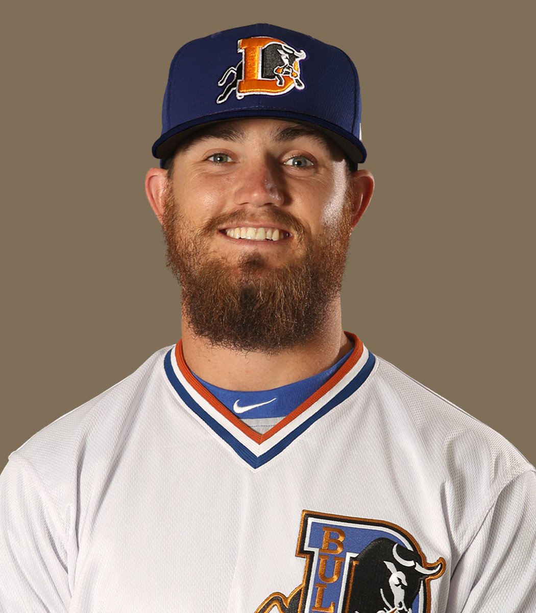 🧵 Another Sunday means another round of Kids Draw The Lineup, with these drawings by students from Easley Elementary School to be featured on our videoboard this evening

First: Jim Haley, drawn by Elizabeth!