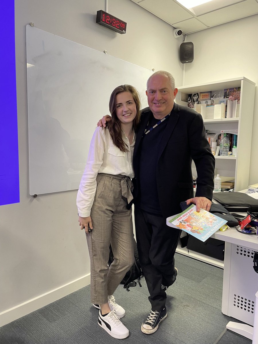 Wiktoria_Media's tweet photo. Thank you to all the people in these photos for making the last 8 months one of the most amazing experiences of my life. Thank you @tonyonthephone for everything you’ve taught us and for showing us what we’re capable of. Sad this chapter is ending and very grateful it happened❤️ https://t.co/e6dk01Uvu5