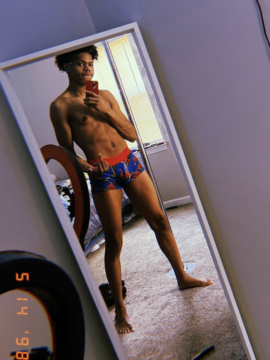 issadeon2's tweet photo. Ig seen it first 😅💕 https://t.co/aCRupa2SXI