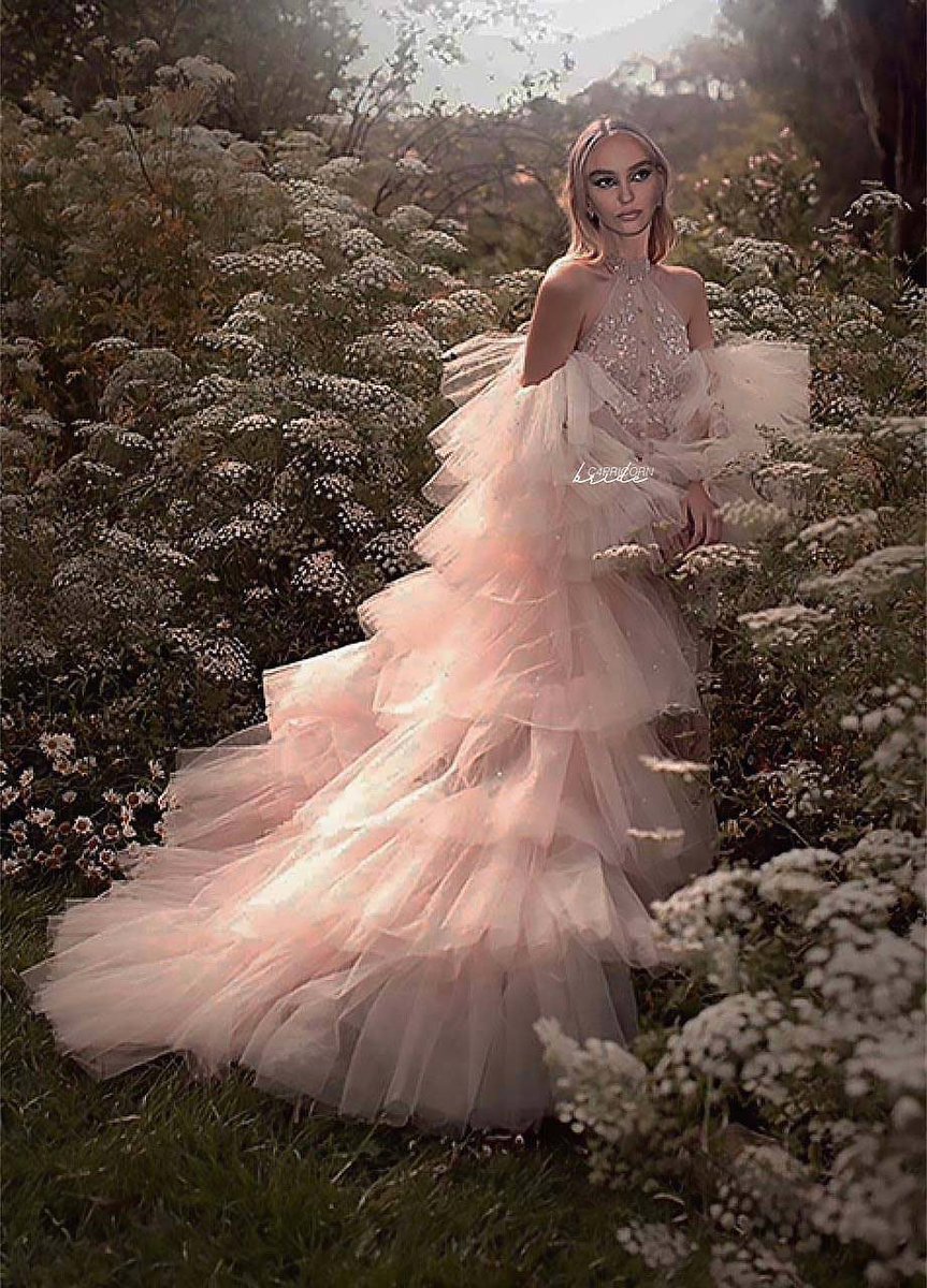 “and in my wedding dress i’ll dance til no one is left, i don’t want to blink my eyes, i don't want to miss a thing cause i can’t wait to be your wife”

#THEBROWINS ✧∘* ೃ ⋆｡˚.