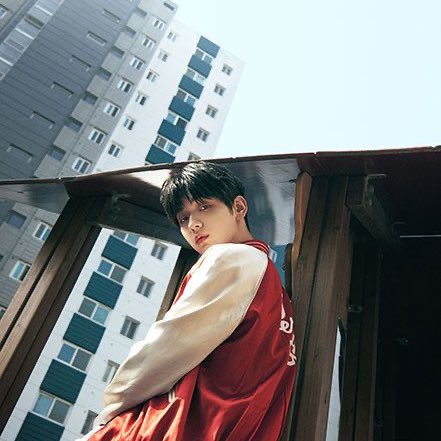 yeursputnik's tweet photo. 𝐒𝐓𝐈𝐆𝐌𝐀
—soobjun au

Real love doesn’t meet you at your best.
It meets you in your mess.

Or a story where they become each other’s mess. https://t.co/M3DrLCv2z9