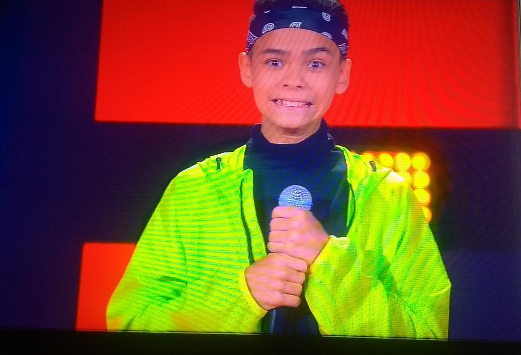 jumississipe's tweet photo. se eu fizer aquele passo de jazz que o Leonardo fez é certeza eu nunca mais andar 
#TheVoiceKids https://t.co/JzuhhA04Au