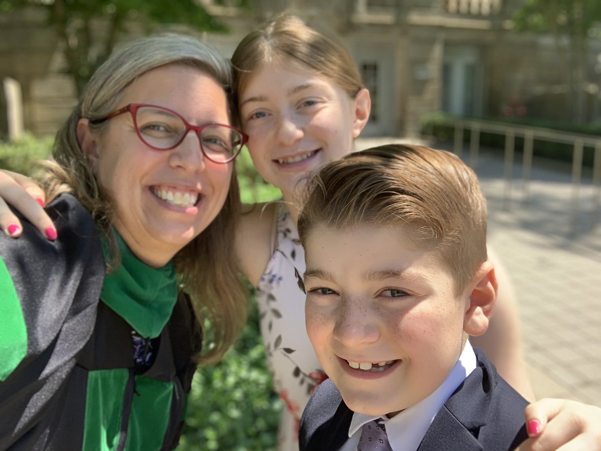 Brought my crew along to cheer on our <a href="/CWRUSOM/">CWRU School of Medicine</a> graduates today at @the incomparable Severance Hall!  🎓💕