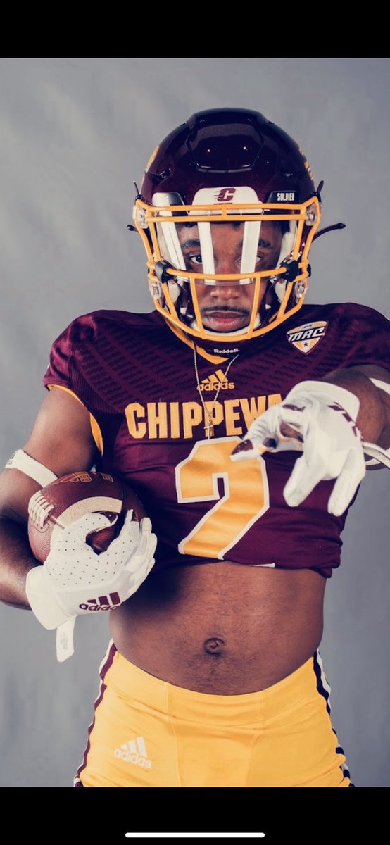 LLM__11's tweet image. I Had A Great Official Visit To Central Michigan. Thank y’all for all the love shown to my family and me #FireUpChips @BrandonHintz4 @CoachMcNamara9 @CMU_Football