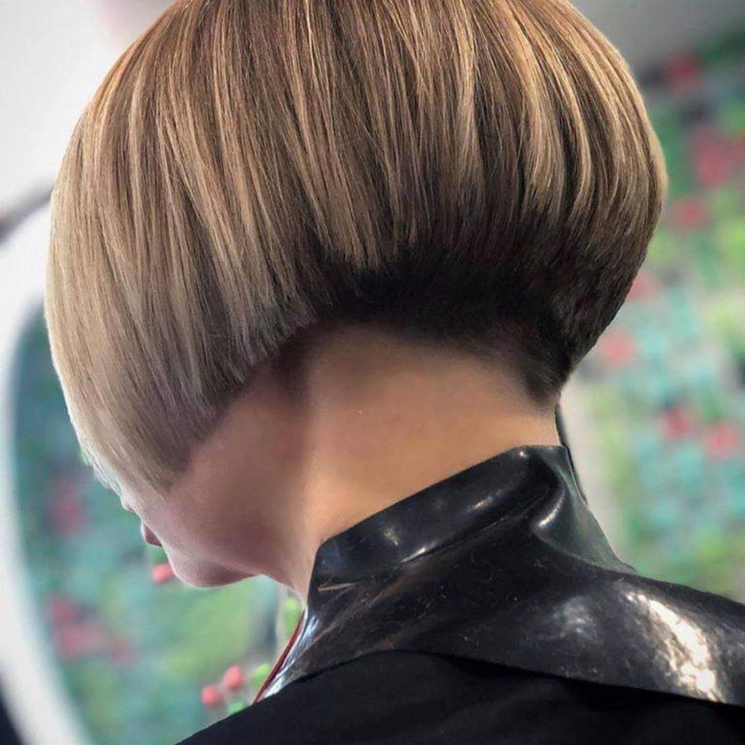 A short bob with outstanding chief effect. | NAOKI Hair Dressing