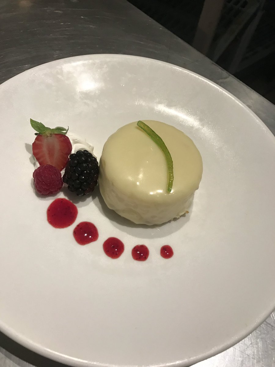Matthew_WebDev's tweet photo. #chefdays https://t.co/WPBwb8EuAu