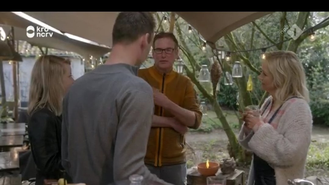 accountnaam's tweet photo. Het zit d'Rob. #bzv #boerzoektvrouw https://t.co/bijmnsJqte
