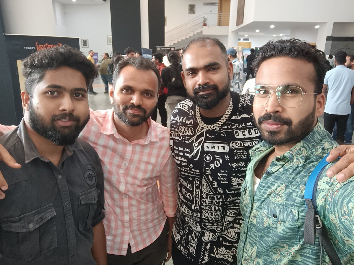 PriyeshVisual's tweet photo. @NamasteyNFT 
With FAM
@SivakumarThejus @articpoldraws @citizens_art @merishajohnson @bharata_art @D_Art2021 @5njana_ @sreerajps__ @agnimax @naseefgafoor https://t.co/i4UlIorW4N
