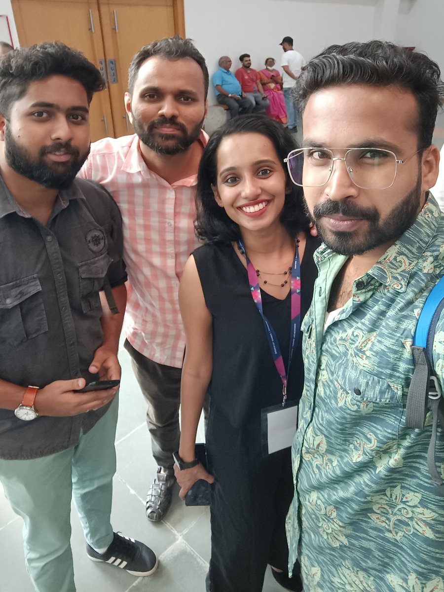 PriyeshVisual's tweet photo. @NamasteyNFT 
With FAM
@SivakumarThejus @articpoldraws @citizens_art @merishajohnson @bharata_art @D_Art2021 @5njana_ @sreerajps__ @agnimax @naseefgafoor https://t.co/i4UlIorW4N