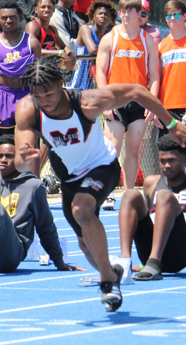 MustangtrackMem's tweet photo. Congratulations @E11Hayes!
West A Championship - 100M (3rd Place), 200M [22.83 (PR)], 4x200 (1st Place) 
 STATE BOUND!!!💪🏾 https://t.co/1fIFaHiOv3