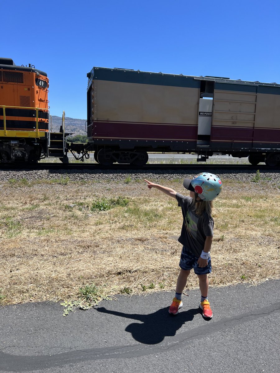 simple pleasures … #BikesAndTrains