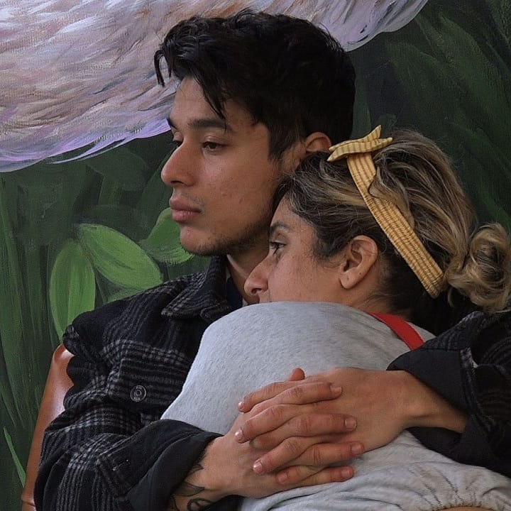 bbott_nehtik's tweet photo. Haye!!! #NehTik 😭😭😭 https://t.co/HIKKwOULxs
