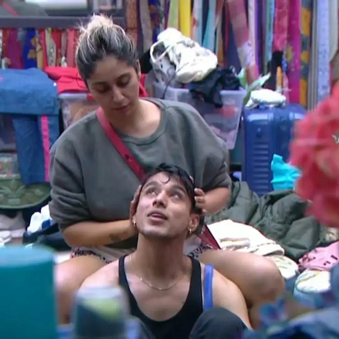 bbott_nehtik's tweet photo. Did people remember those special moments ? 😭😭😭
Or is it that easy to wipe off memories?
💔💔💔
#NehTik https://t.co/UJY0OWvyk8
