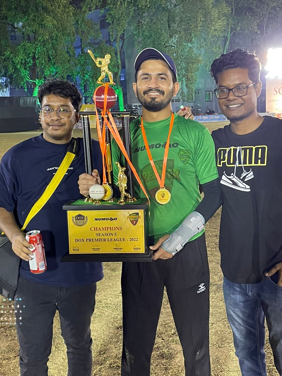 sandybuddy15's tweet photo. Full power 🏏🏆🍻 #DOXPremierLeague https://t.co/BX8yOKEJRe