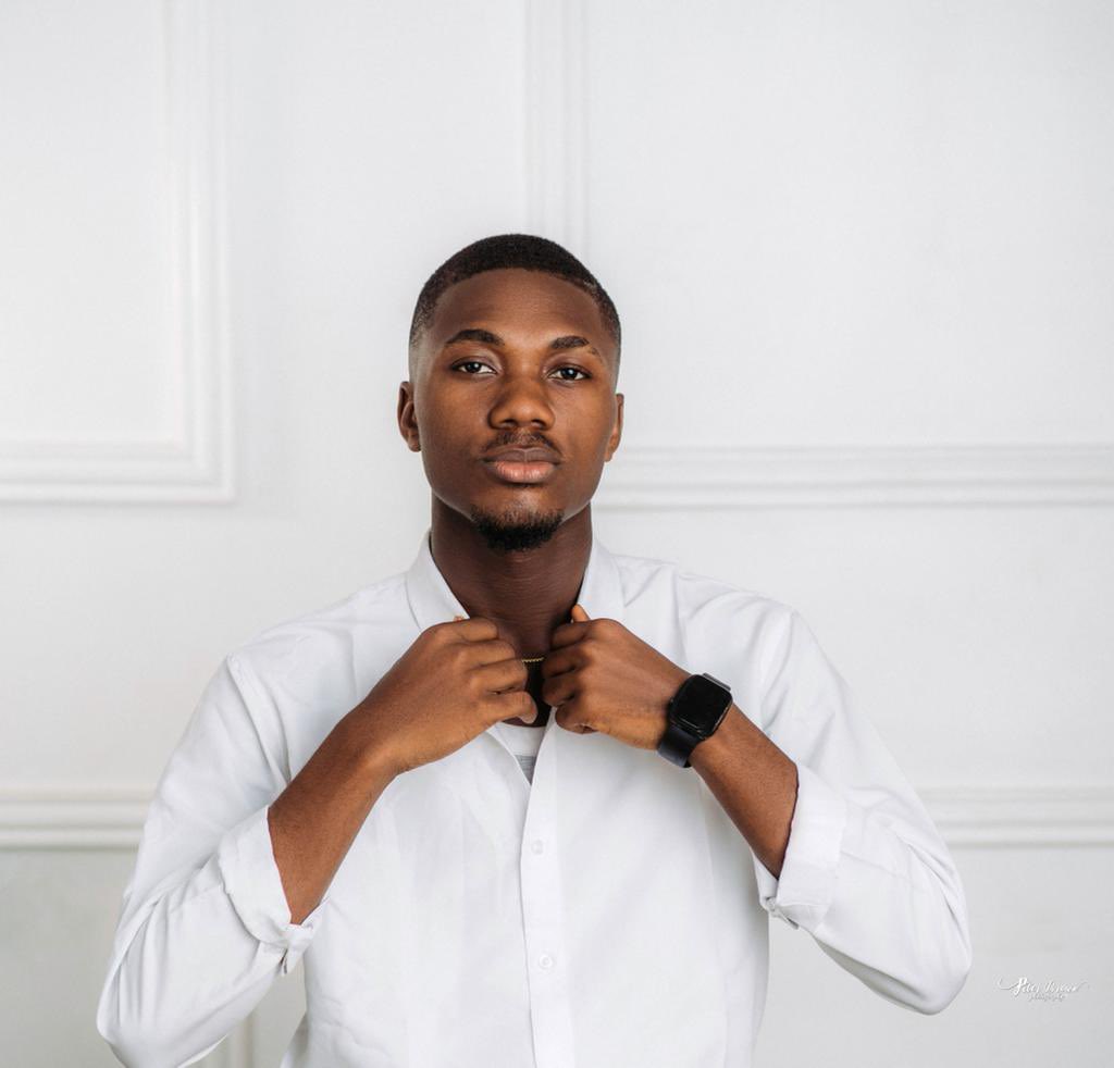 Michaelsmileee's tweet photo. Let's settle it here, who's your winner
Retweet for Zadok, Like for Progress #NigerianidolS7 #NigerianIdol Finals Top 2 https://t.co/SpqlFMNRJ7