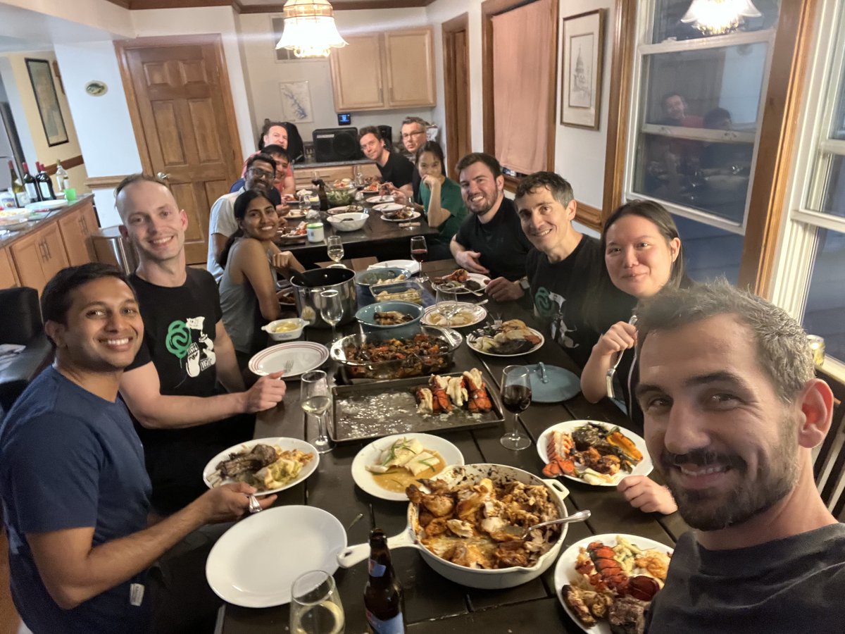MartinBJensen's tweet photo. The @GordianBio team heads to #ASGCT22!
Looking forward to a week of in-person #AAV nerdery in DC. Come visit at poster W-141 if you're interested in extending #GeneTherapy to complex disease using #SingleCell and barcoding technology. #CreatingTime #InVivoVeritas https://t.co/x841x0UiRc