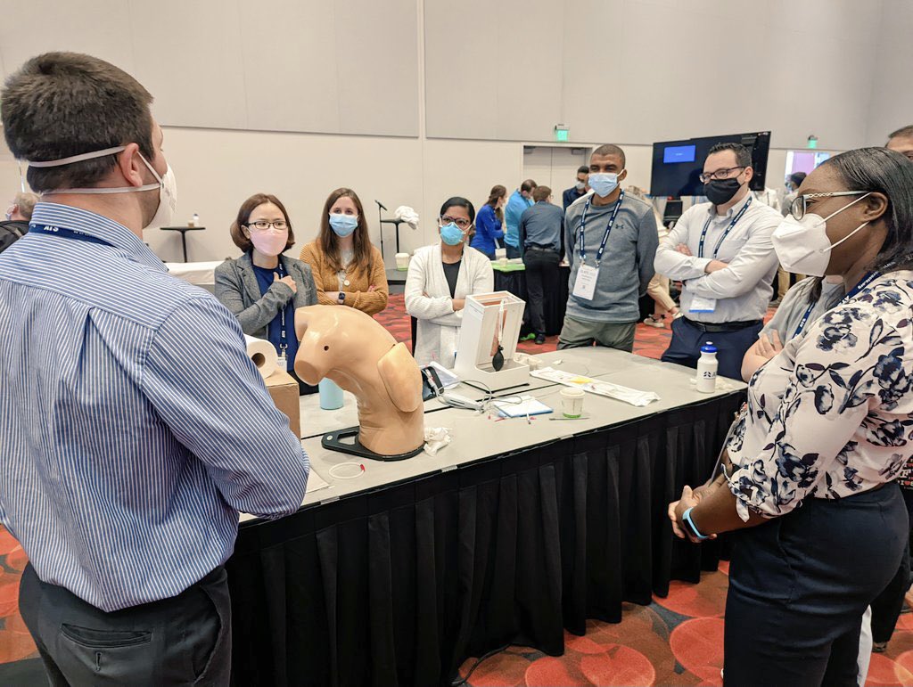mahmoudslooma's tweet photo. It was a wonderful experience at the resident boot camp! Learned so much. Big thanks to all incredible faculties and fellows from all over the country. #ATS2022 #RBC https://t.co/BWRtJ5kCWJ