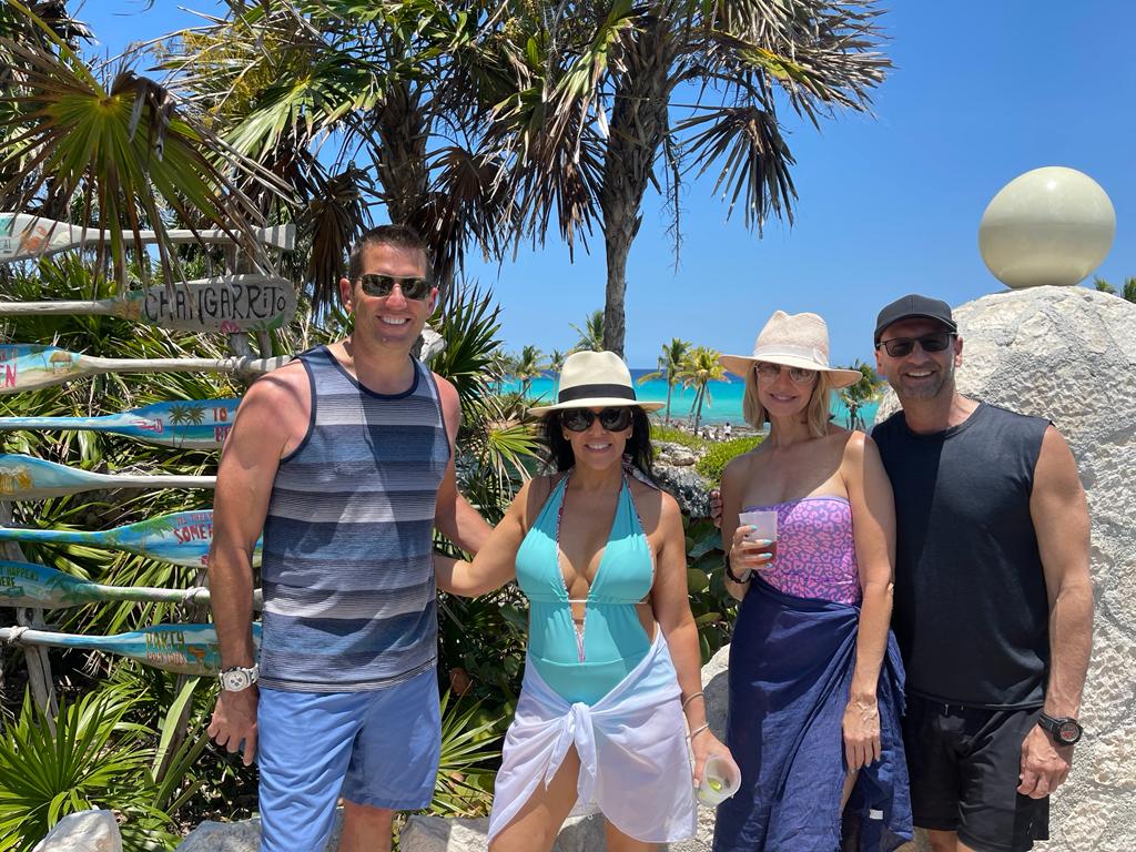 acnnews's tweet photo. What a gift to spend a week in Cancun at the Xcaret resort connecting on the deepest level with the rest of the #ACNfamily for some serious R&R. This place is incredible. No one does an incentive trip like ACN. #XcaretAdventure #acnleadershipretreat #acnxcaret https://t.co/TiZumsw7JD