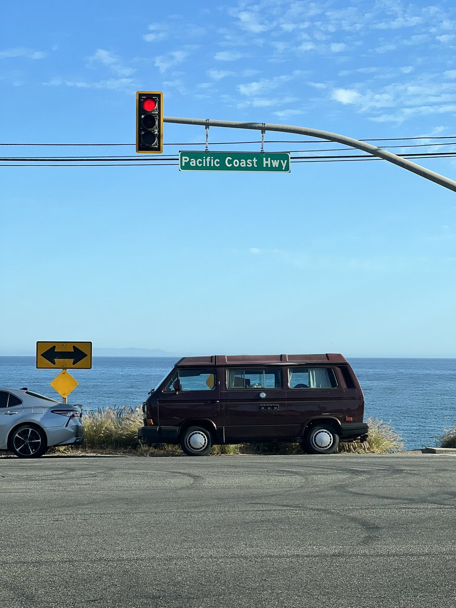 DannyGroove33's tweet image. Danny’s Sunday #VansAndVibes @DippiesNFT