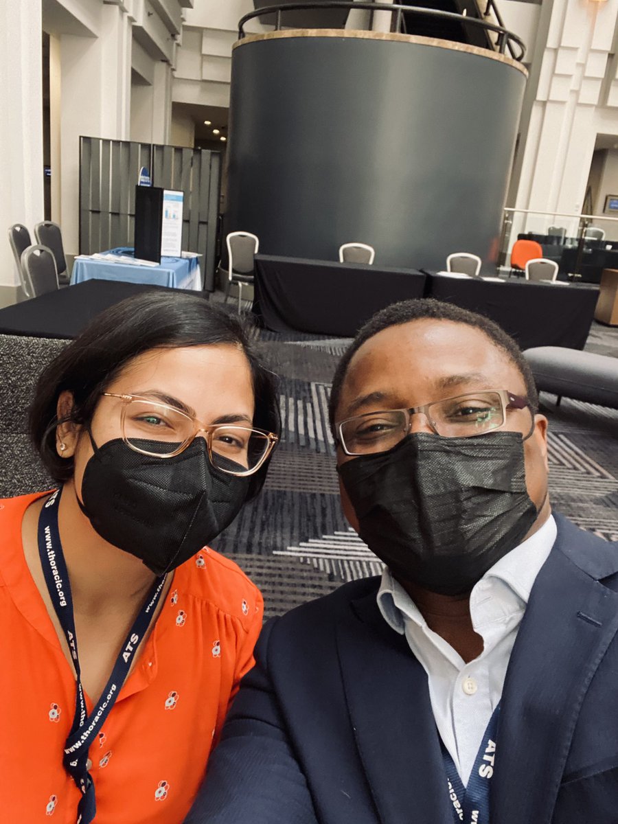 drdayjee's tweet photo. Great to meet @BhavikaKaulMD in-person at #ATS2020
She’s an ILD superstar whose work focuses on finding answers for our VA populations and reducing health disparities across the spectrum of lung fibrosis!
Get a glimpse of her latest work at:
https://t.co/zNkWZa5CfW https://t.co/EO4QtatOuo