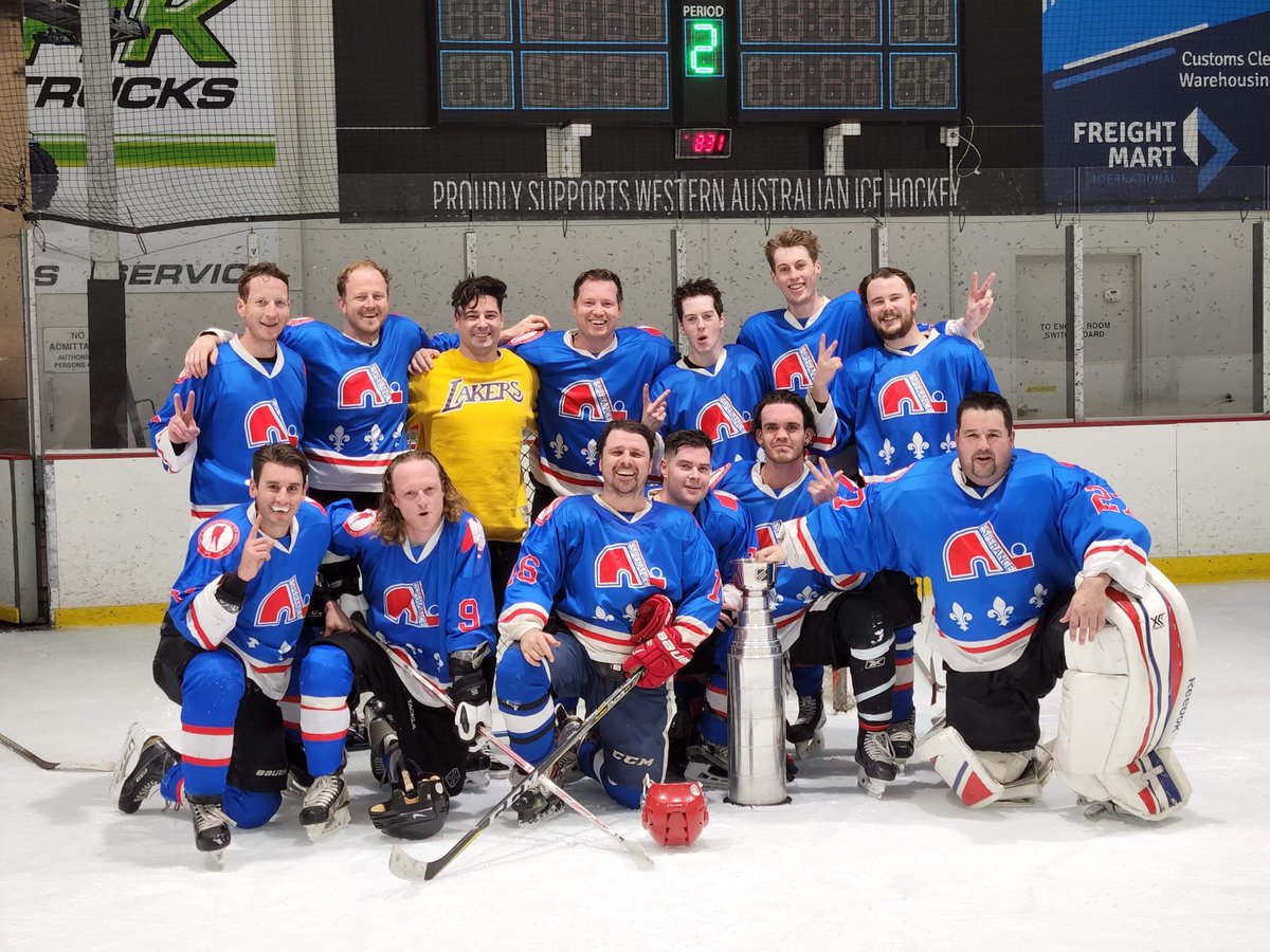 LFellowes's tweet photo. 4-3 win in my local beer league grand final last night. #prihc https://t.co/Jt3JIXr2xE