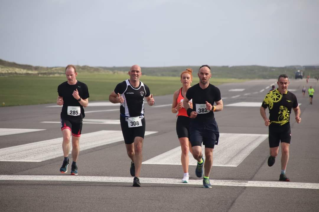 saintpetersac's tweet photo. 4 Hardy St Peter's souls ventured on Saturday to the wilds of Donegal for the WAAR Adventure race consisting of a 10k run  42.5k cycle, 2k hike &amp; 1k cycle

They were:
Dom McGeough 3:19:20
Sarah McGeough 4:46:17
Sean Farquar 3:13:12
Eunan Magee 4:46:15

Well done everyone 👏💪 https://t.co/3O1wqmyNA1