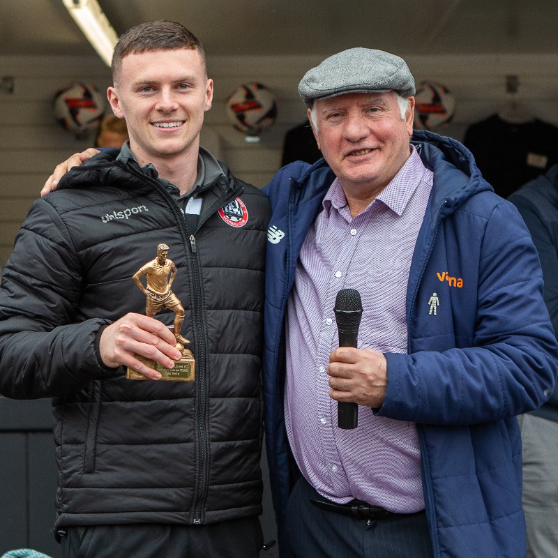 MUFCYorkRoad's tweet photo. 🏆 Your 2021/22 Golden Boot winner, Manager's Player, Player's Player, and Supporter's Player runner-up, Josh Kelly. 

#WeAreMaidenhead
