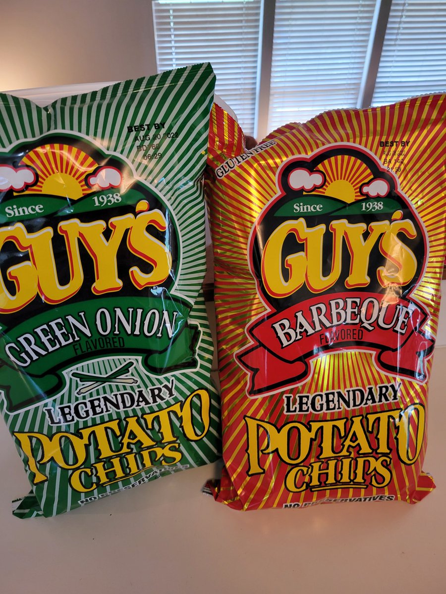 Rstrickby's tweet photo. Are you even allowed to grill burgers and @ScimecasKC Italian sausages for dinner without proper @GuysSnacks ? Didn't think so. https://t.co/NwZ7mDKxfJ