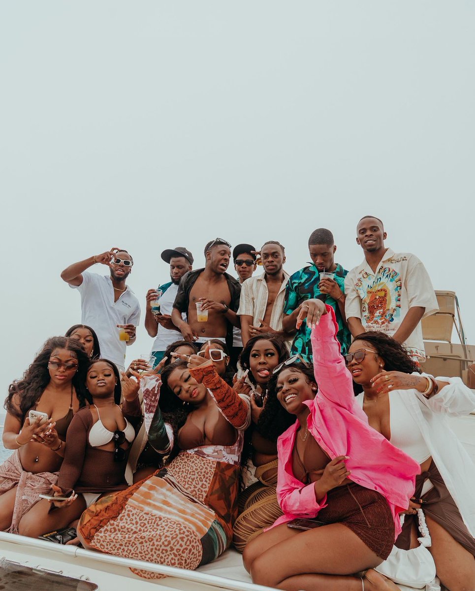 omolayo_ldn's tweet image. Best way to turn 21 🤎