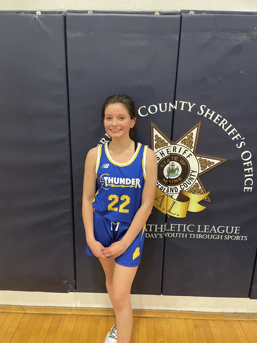 mainehoops_zg's tweet photo. Cecelia Sloat 6th/7th grade @XLThunderBball #ZGPOTG https://t.co/68UHb5NA4w