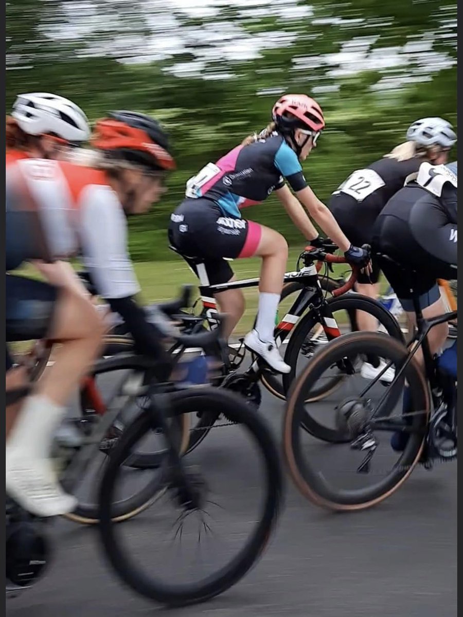 Amy Harvey tweet media